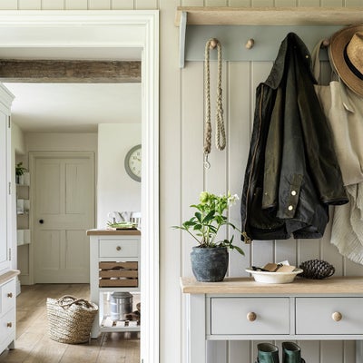 5 Coat Peg Shelf (96cm)