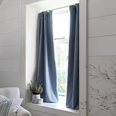 Curtain Pair 117x137cm