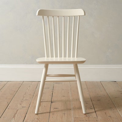 Classic Cream Chair