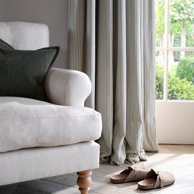 Curtain Pair 117x137cm