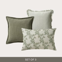 Home Accessories Country Vine Cushion Bundle