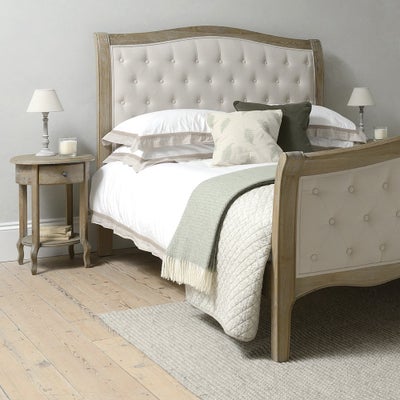 Buttoned 5ft Kingsize Bed