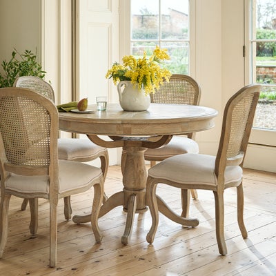 Extending Round Dining Table