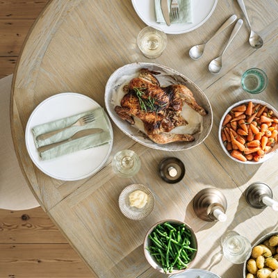 Extending Round Dining Table