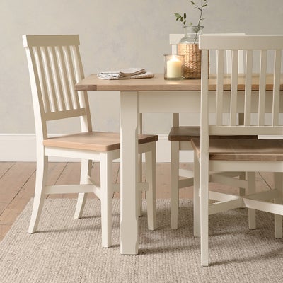 4-6 Seater Extending Dining Table