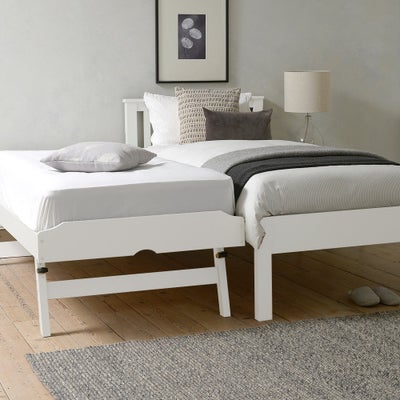 Guest Bed and Trundle with Two Mattresses