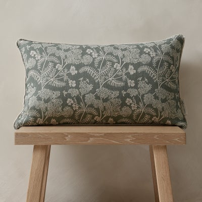 Madder Cutch and Co for The Cotswold Company Achillea Ground Kingfisher