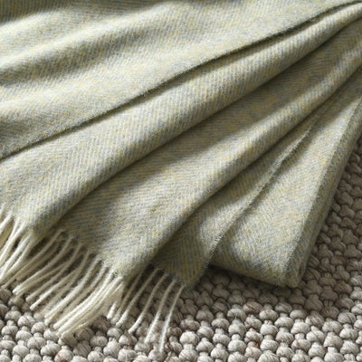 Shetland Herringbone Throw - Mottled Sage
