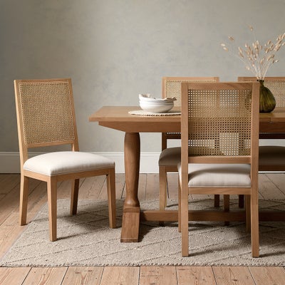 8-10 Seater Extending Dining Table