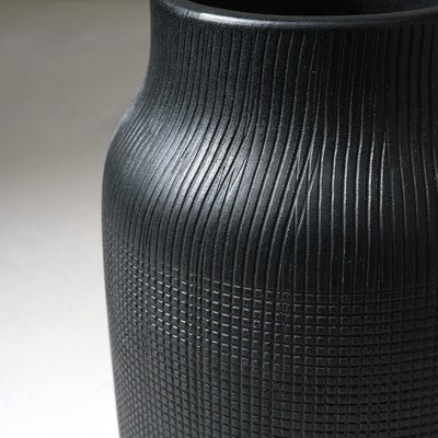 Black Clay Vase 22cm