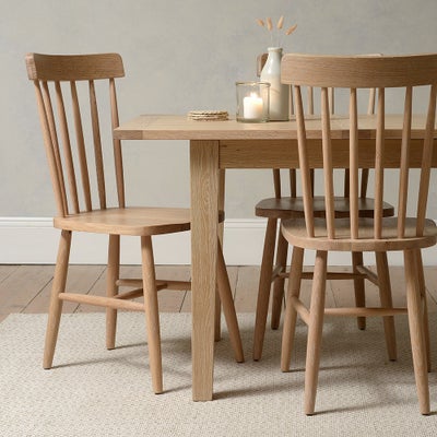 4-6 Seater Extending Dining Table