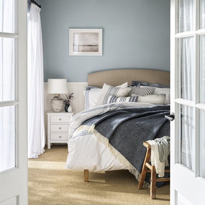 Sand Linen Kingsize Upholstered Bed