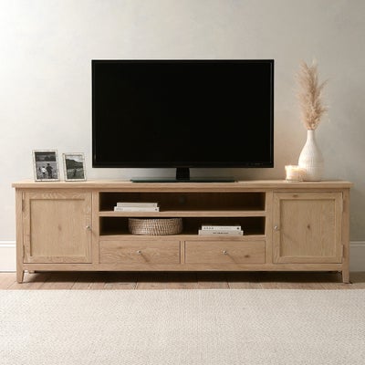XXL TV Stand up to 90"