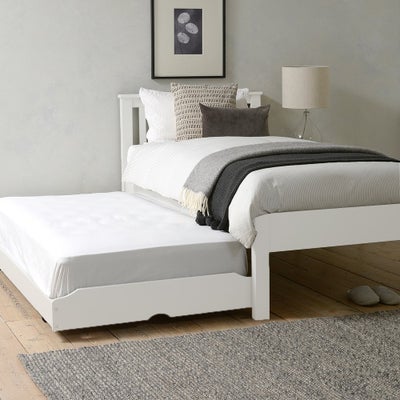 Guest Bed and Trundle with Two Mattresses