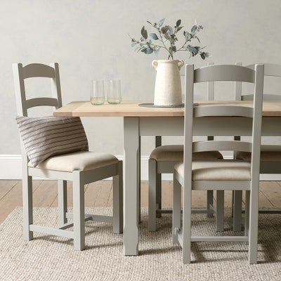 4-6 Seater Extending Dining Table