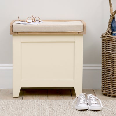 Small Shoe Storage Trunk Bench